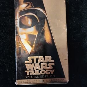 Star Wars Trilogy Special Edition - Black and Gold